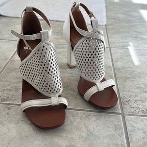 Tory Burch White Leather Sandals